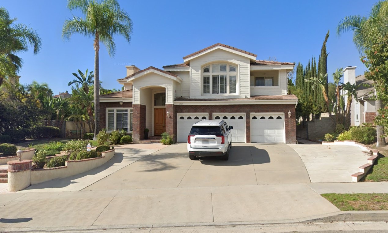 Sold property at 11925 Woodranch Rd., Granada Hills, represented by Harry Shahbaz